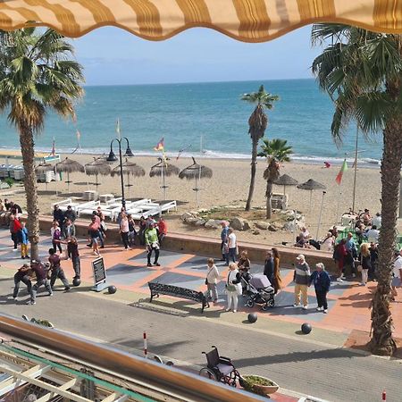 Roca Chica. Studio - First Line Beach Torremolinos Exterior photo
